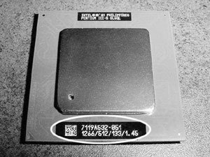 明申智能卡/RFID “纵”“横”在方寸之间——传统条形码、二维条形码、无线射频识别技术纵览 明申智能卡/RFID “纵”“横”在方寸之间——传统条形码、二维条形码、无线射频识别技术纵览
